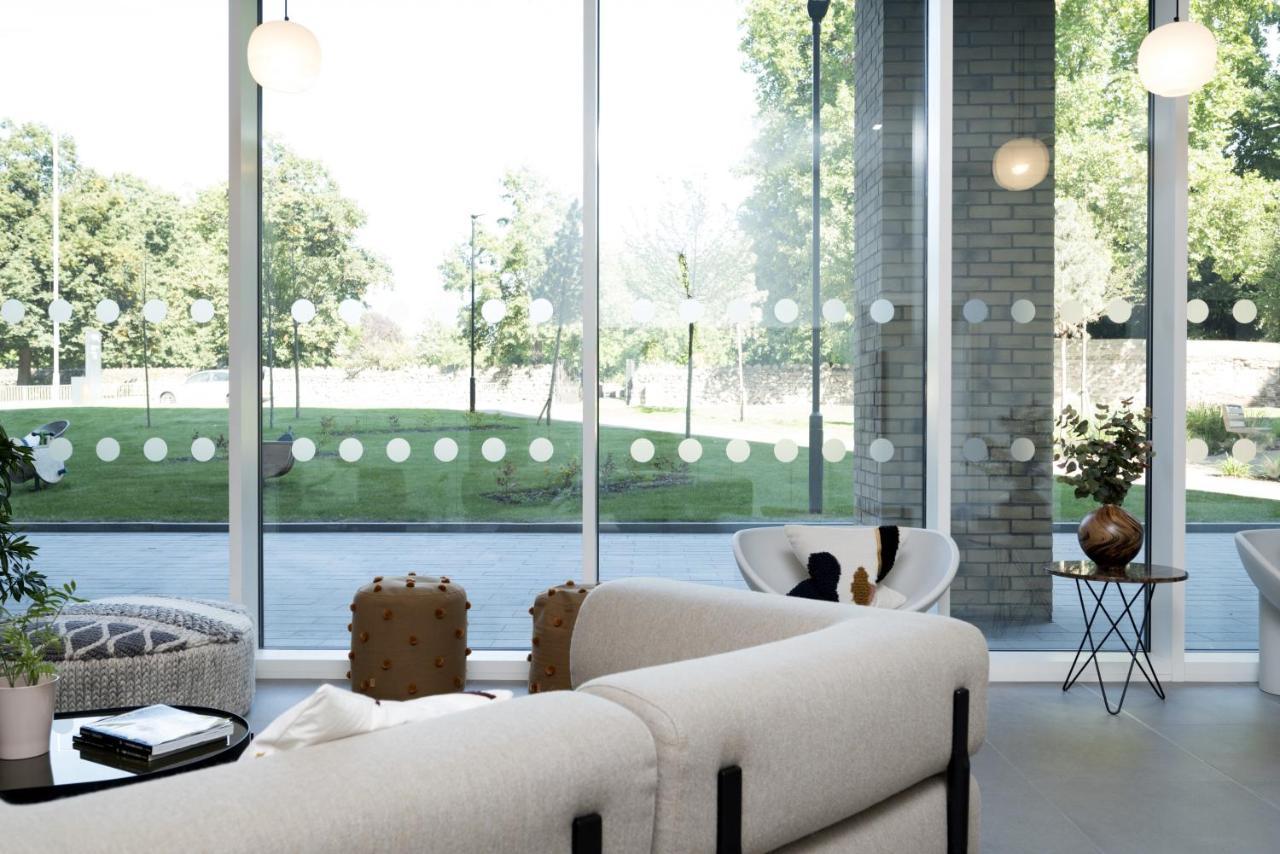 Modern Studios And Apartments At Barking Wharf In Лондон Экстерьер фото